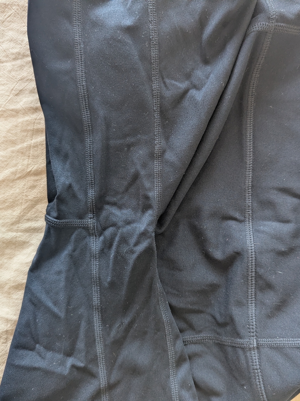 Fabletics Trinity Mid Rise 7" Shorts - Picture 9 of 11